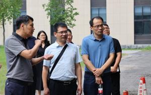 长沙理工大学汽车与机械工程学院党委副书记兼副院长唐宏宾一行到访买球集团开展访企拓岗活动